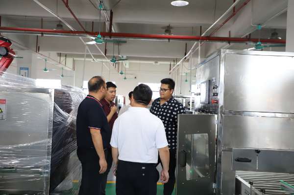 熱烈歡迎印度尼西亞客戶(hù)來(lái)廠(chǎng)參觀(guān)考察！